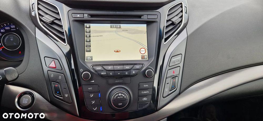 Hyundai i40 Kombi 1.7 CRDi DCT Premium - 30