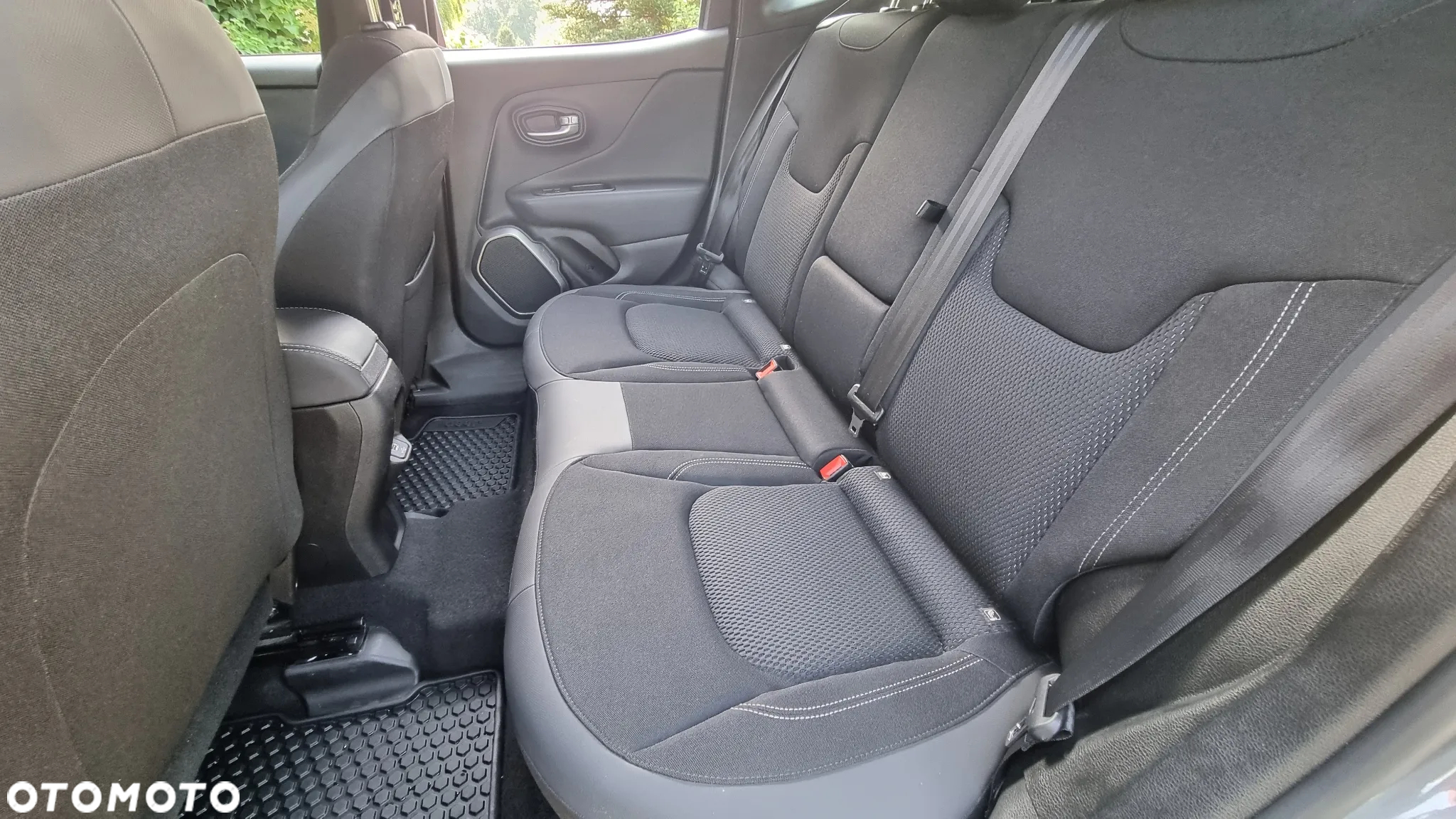 Jeep Renegade 1.3 GSE T4 Turbo Limited 4x4 S&S - 10