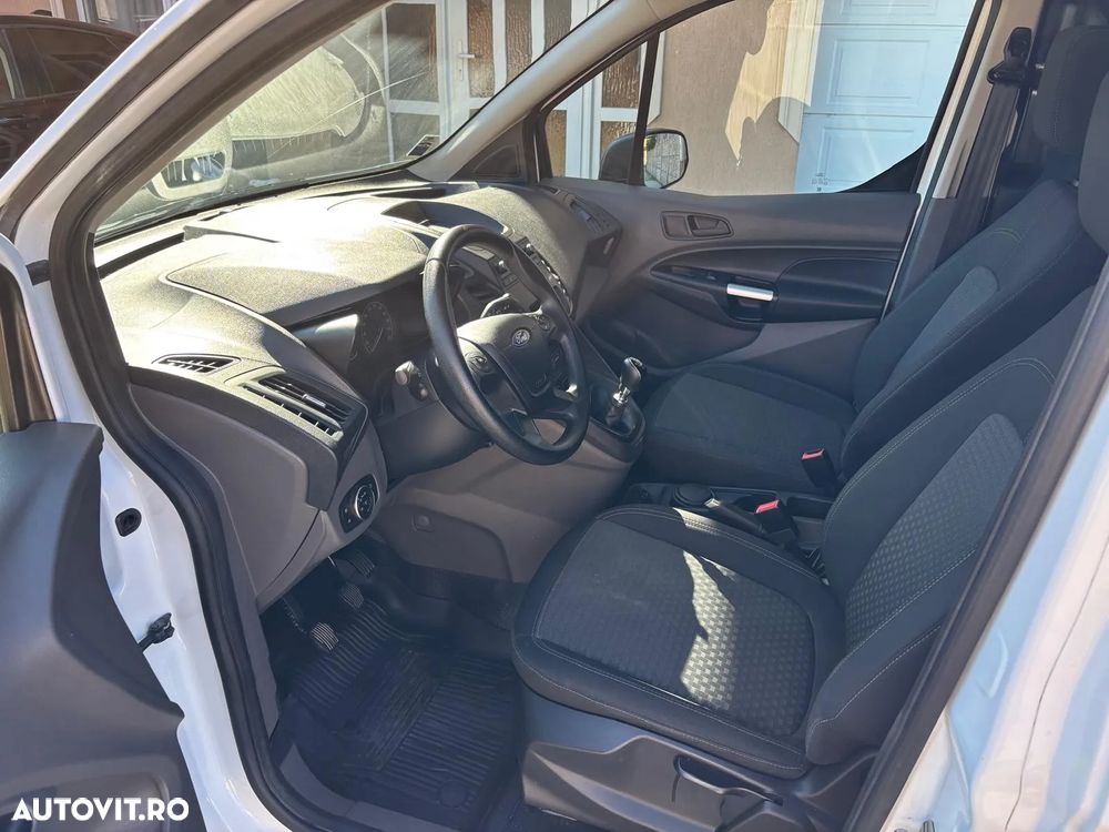 Ford Transit Connect - 6