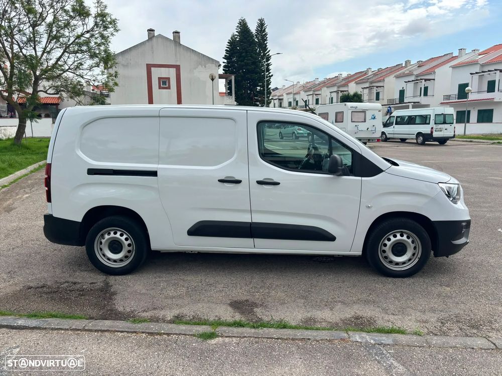 Opel Combo Cargo 3 LUG - LONGA - AC - IVA DEDUTÍVEL - 9