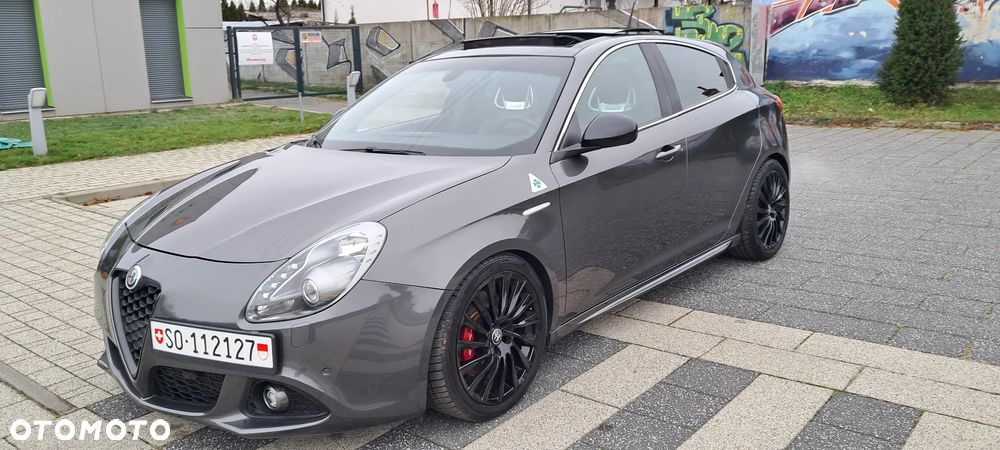 Alfa Romeo Giulietta 1.8 TBi 16V TCT Quadrifoglio Verde - 2