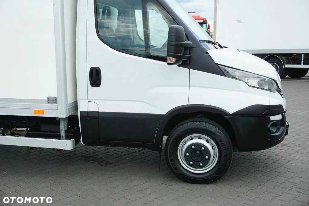Iveco / DAILY / 70C18 / E 6 / KONTENER + WINDA / 10 PALET / ŁAD. 3565 KG - 18