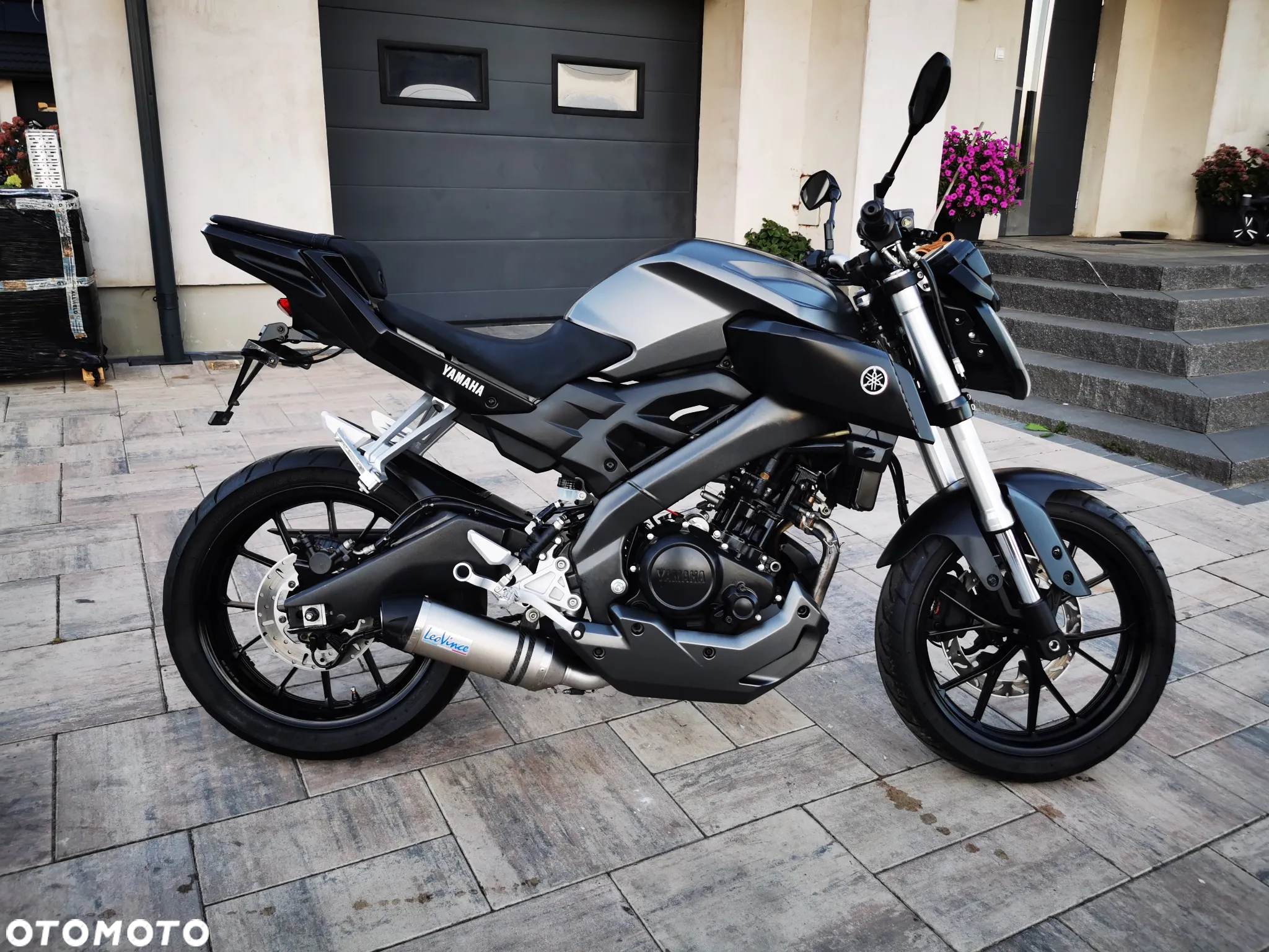 Yamaha MT - 3
