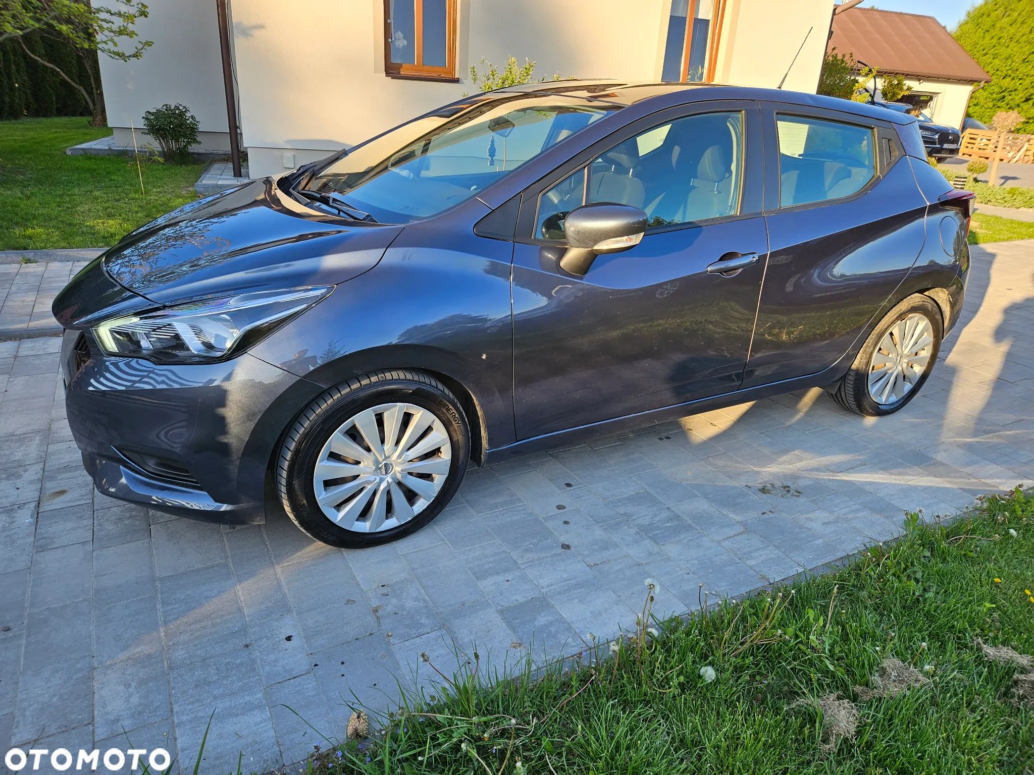 Nissan Micra 1.0 IG-T Acenta - 1