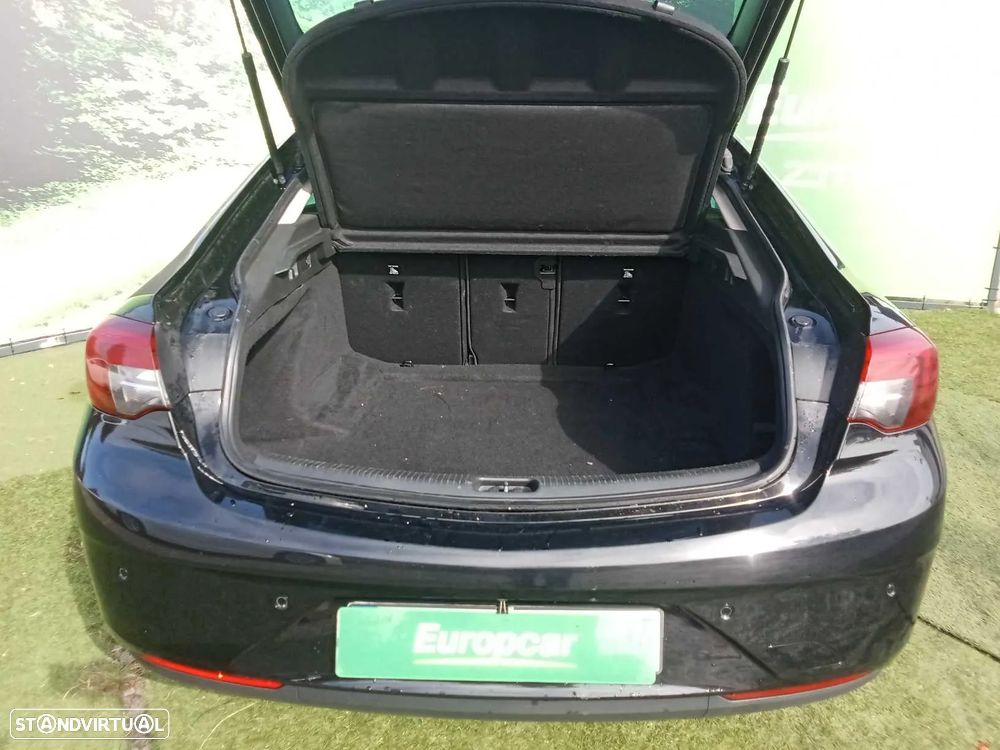 Opel Insignia - 10