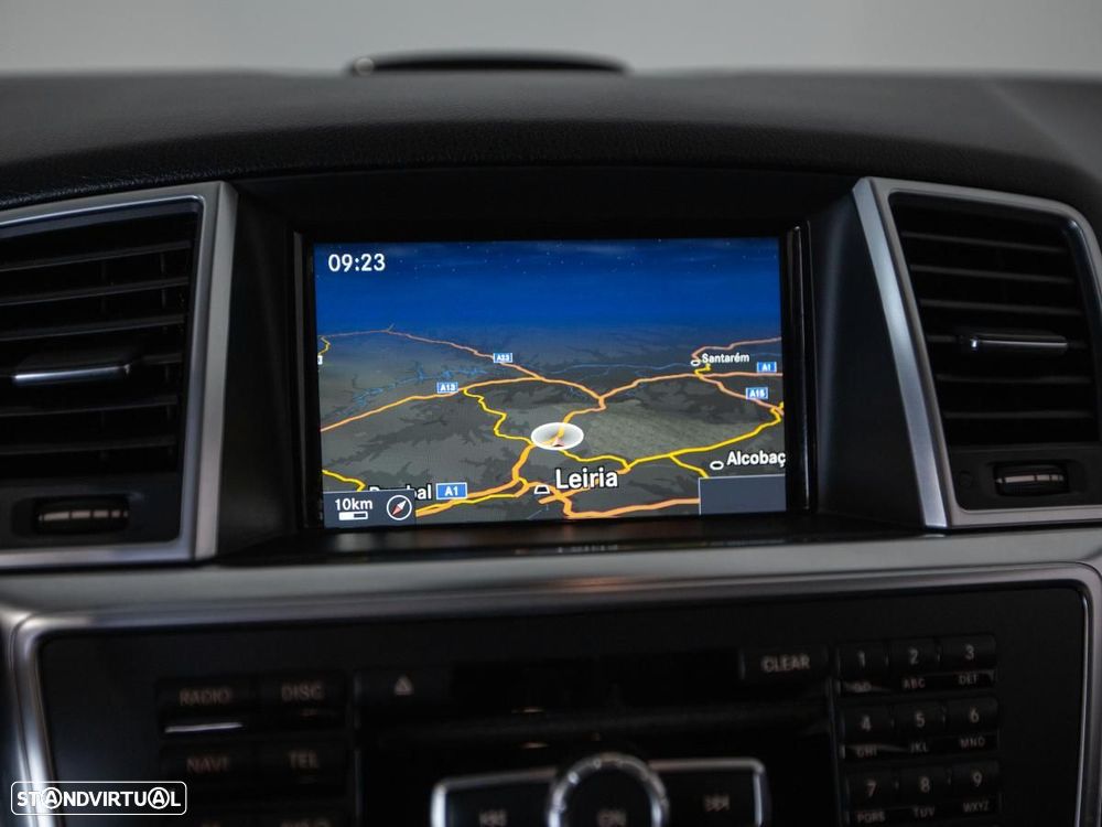 Mercedes-Benz ML 250 - 18