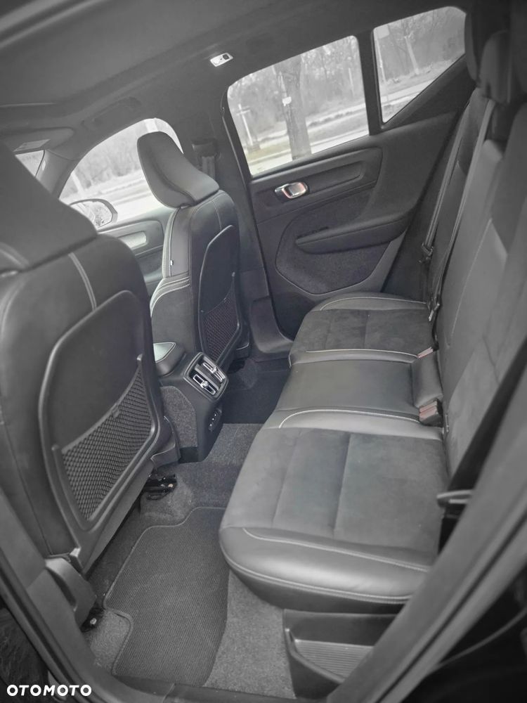 Volvo XC 40 T5 AWD Geartronic R-Design - 23