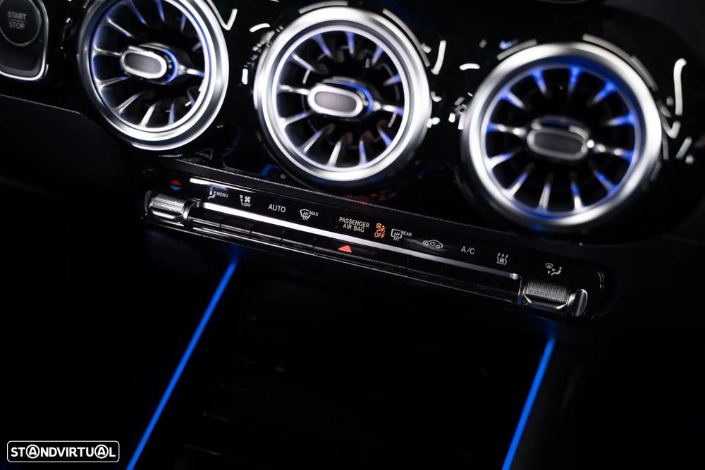 Mercedes-Benz EQA 250+ AMG Line - 35