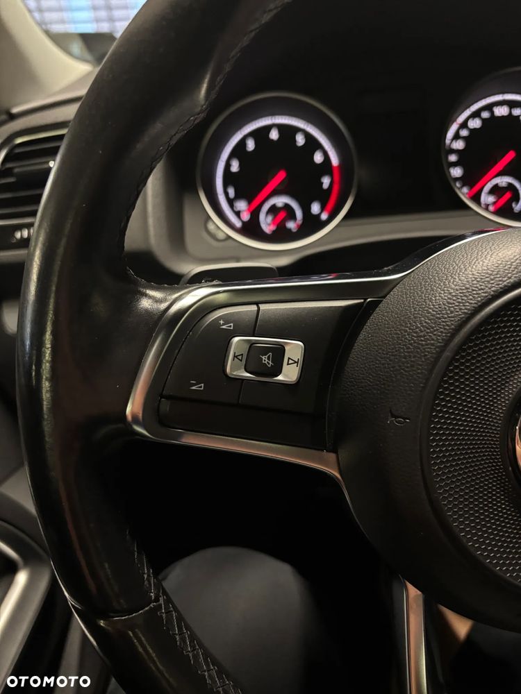 Volkswagen Scirocco 2.0 TSI BMT Perfectline R-Style DSG - 9