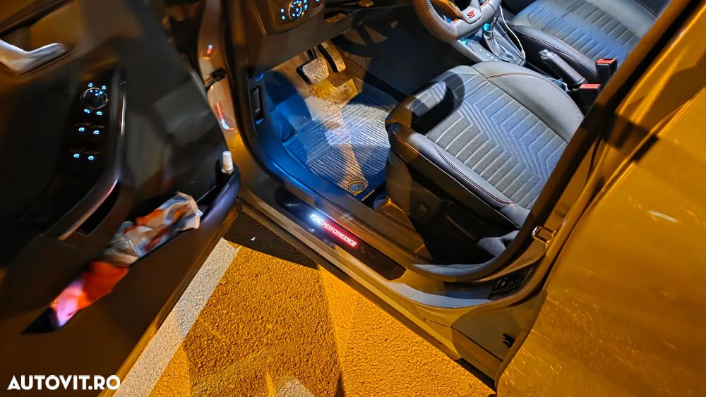 Ford Puma 1.0 EcoBoost Hybrid Aut. ST-LINE X - 24