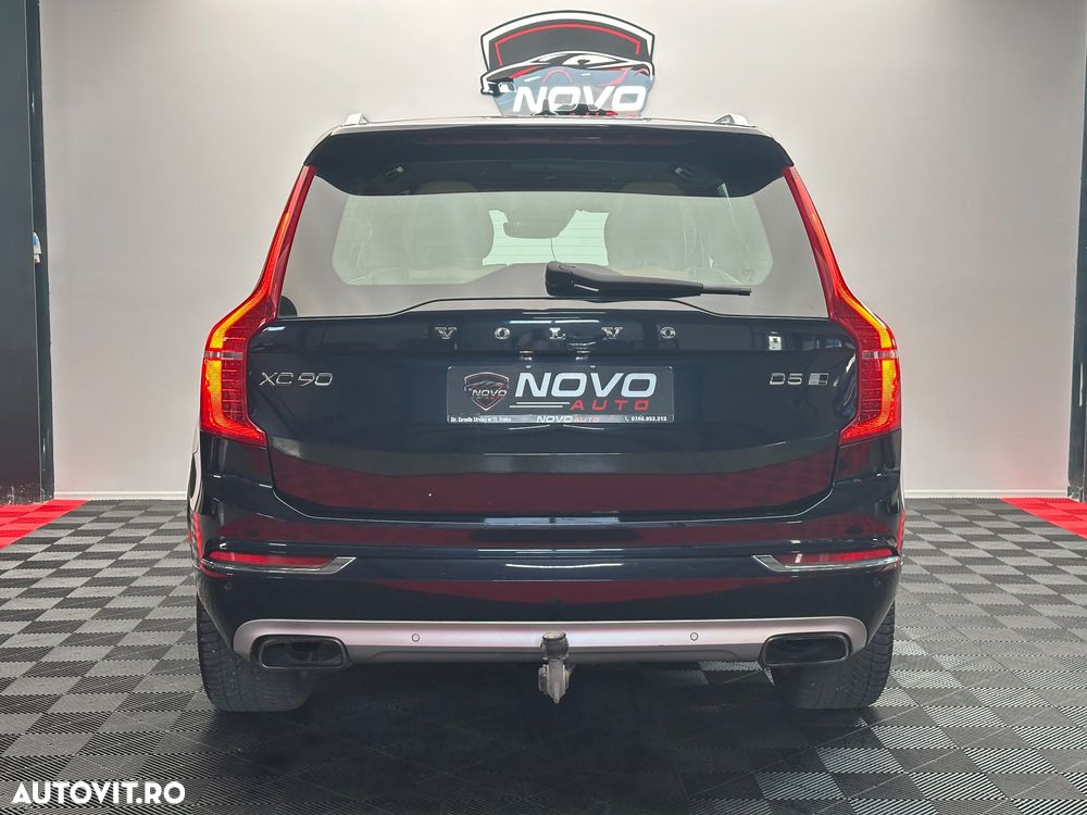 Volvo XC 90 D5 AWD Geartronic Inscription - 35