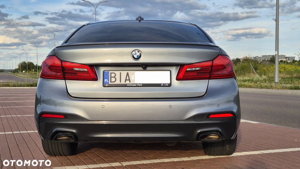 BMW Seria 5 520d xDrive - 6