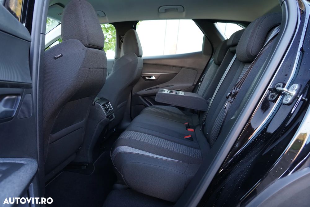 Peugeot 3008 BlueHDi 130 Stop & Start EAT8 Active Business-Paket - 16