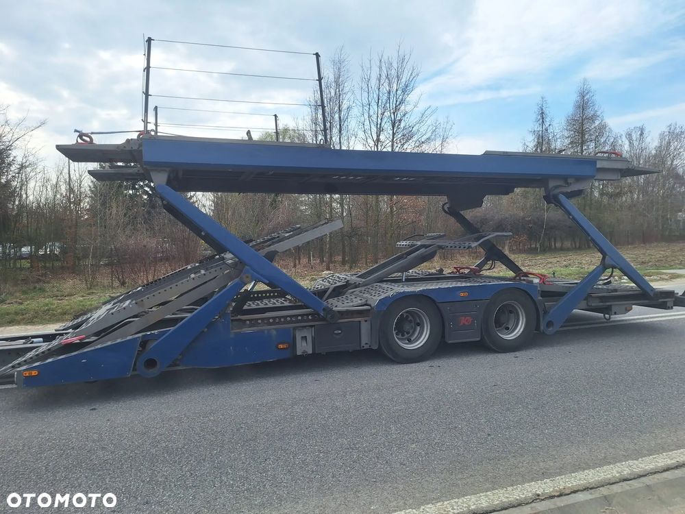 Mercedes-Benz ACTROS - 3