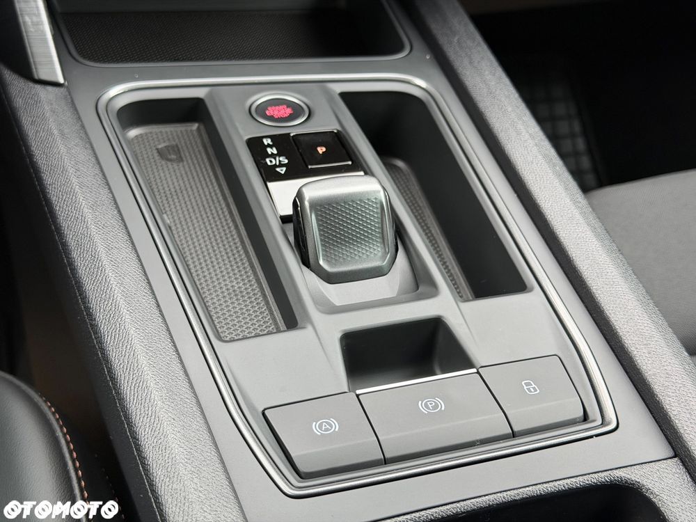 Cupra Formentor 1.5 TSI DSG - 25