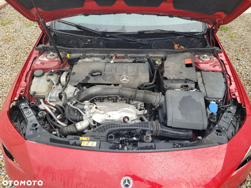 Mercedes-Benz CLA - 25