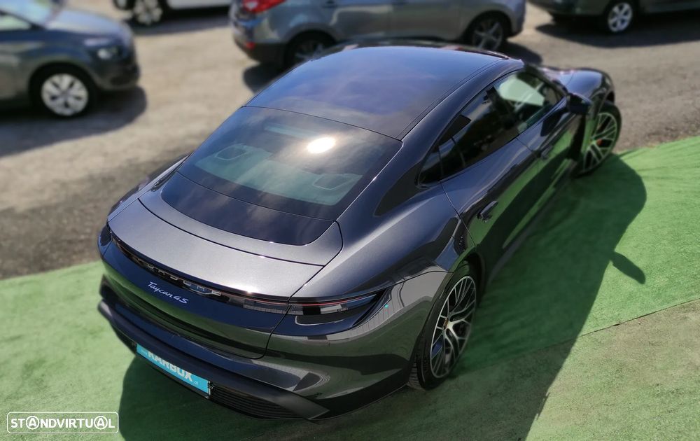 Porsche Taycan 4S Bateria Performance Plus - 10