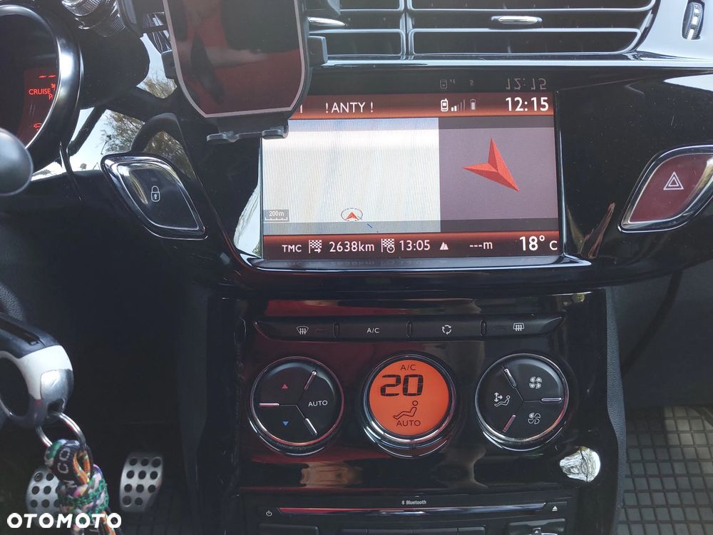 Citroën DS3 1.6 THP Ultra Prestige - 10