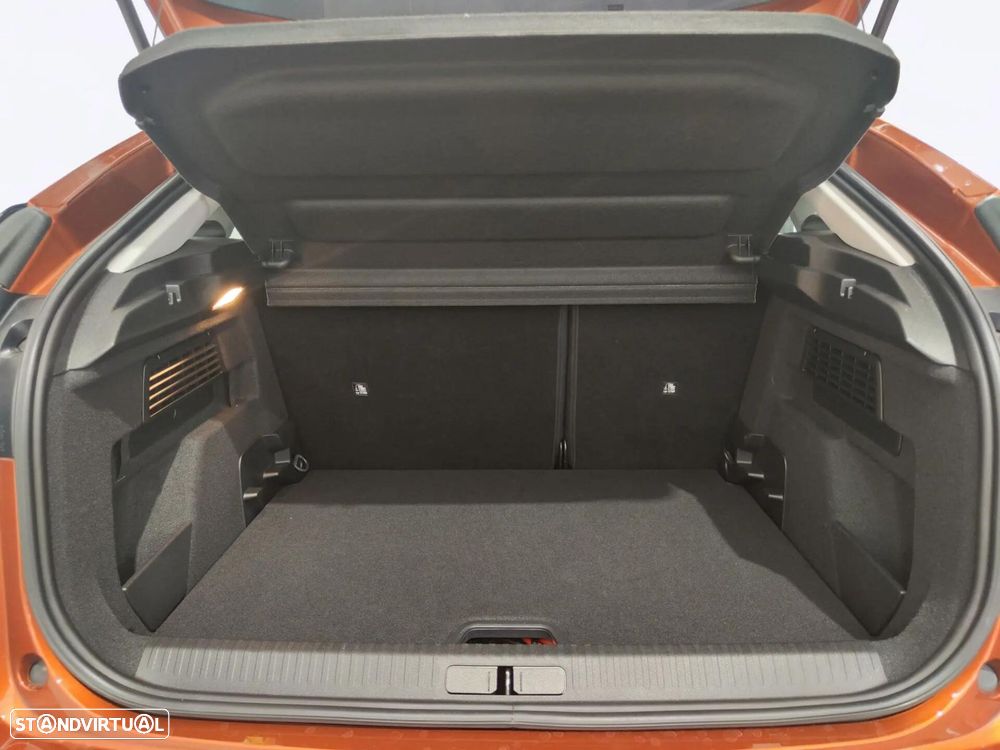Citroën e-C4 50 kWh Feel - 8