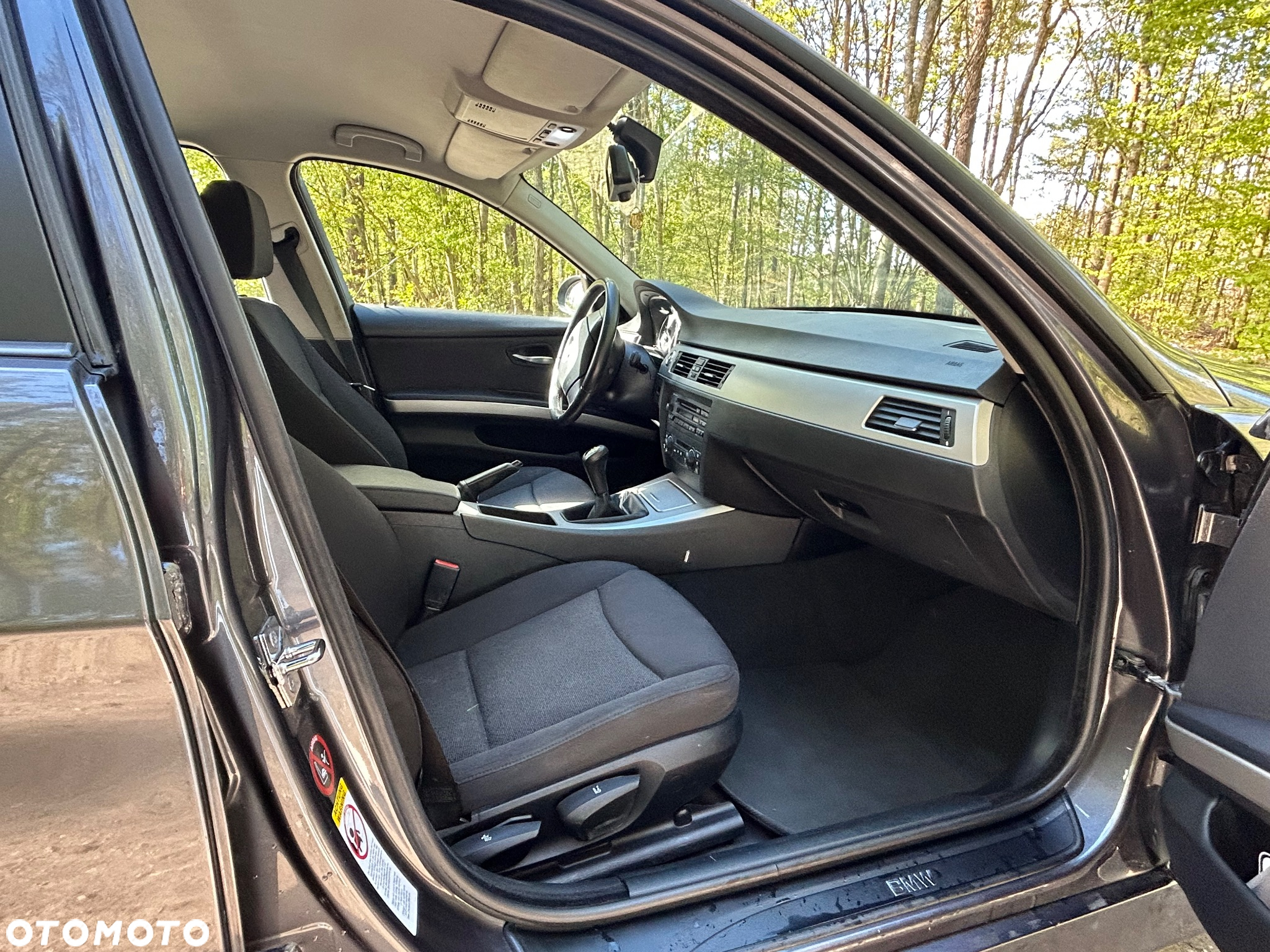 BMW Seria 3 320i - 12