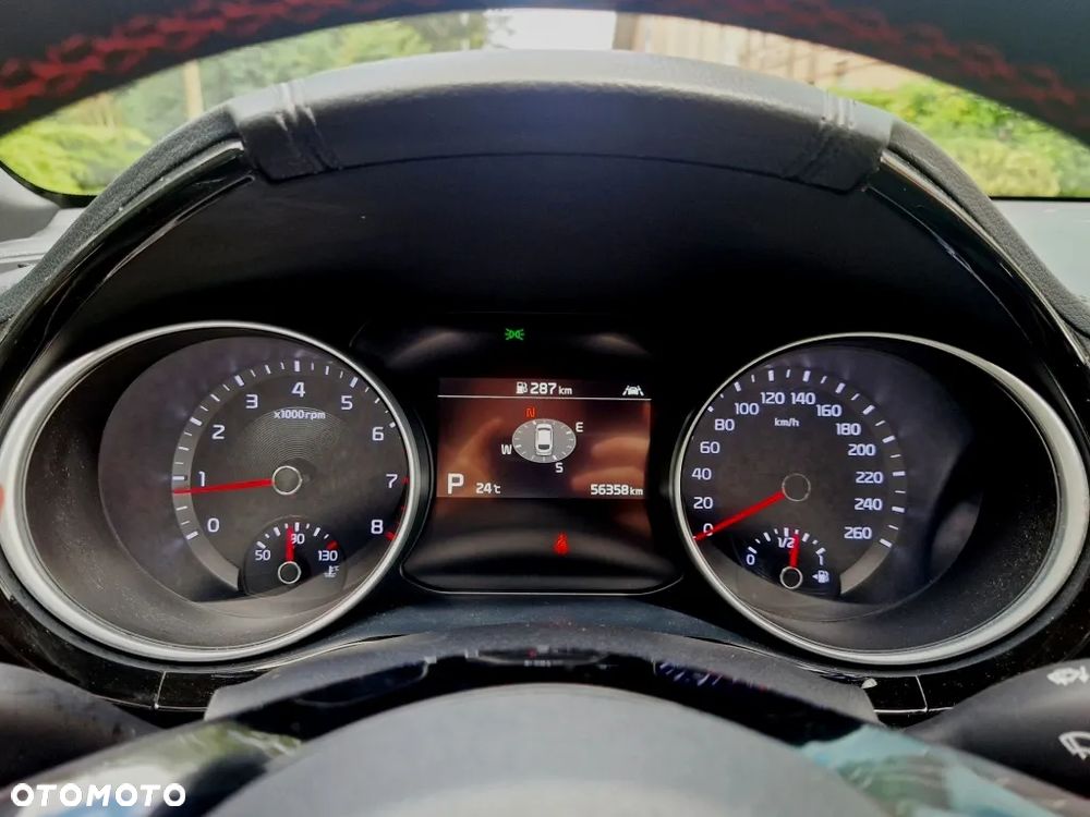 Kia ProCeed 1.6 T-GDI GT DCT - 25