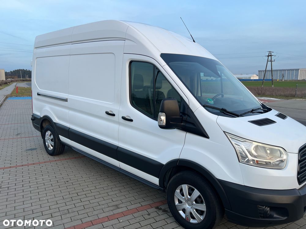 Ford Transit - 25