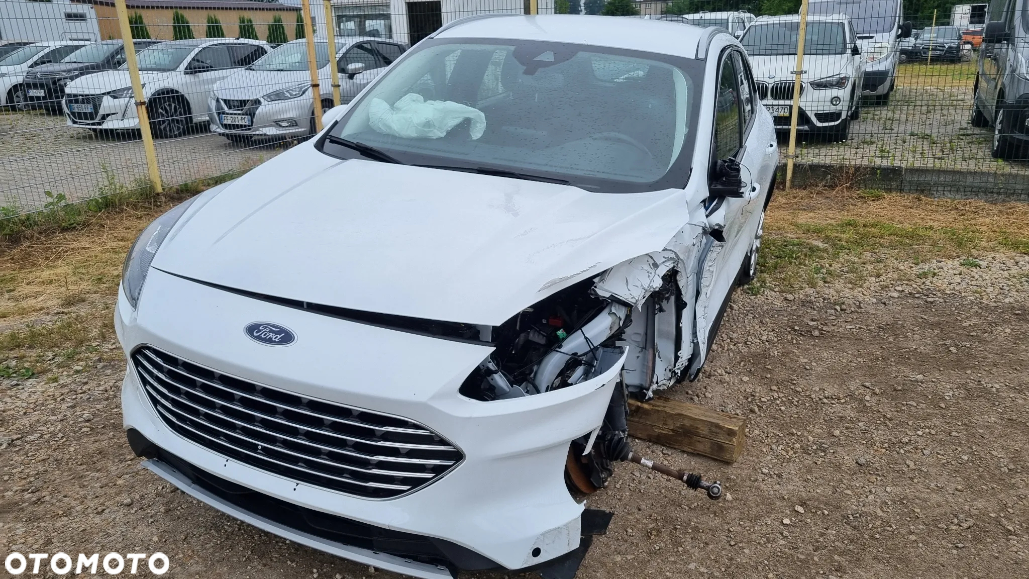 Ford Kuga 2.5 FHEV AWD Graphite Tech Edition e-CVT - 13