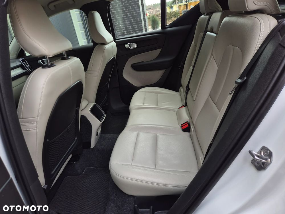 Volvo XC 40 D3 SCR Inscription - 18