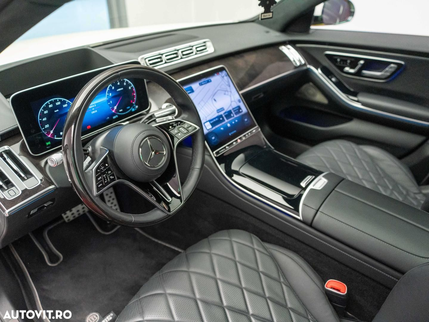 Mercedes-Benz S - 13