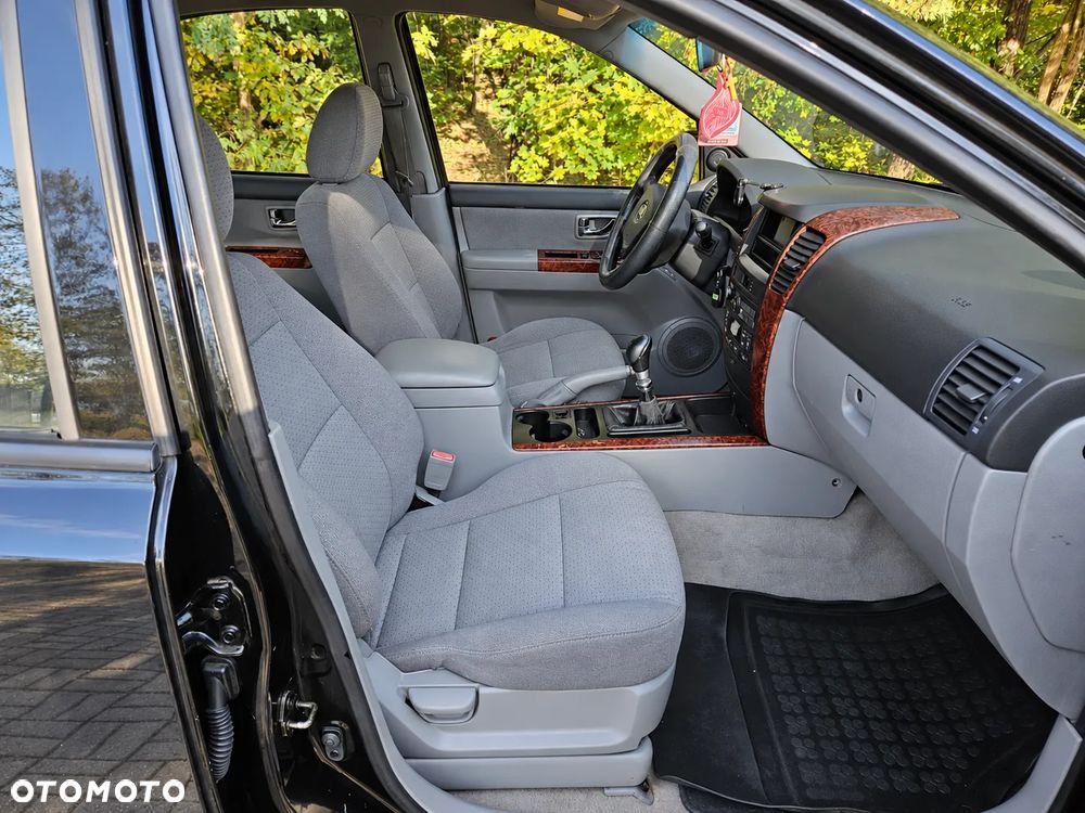 Kia Sorento 2.4 LX - 6