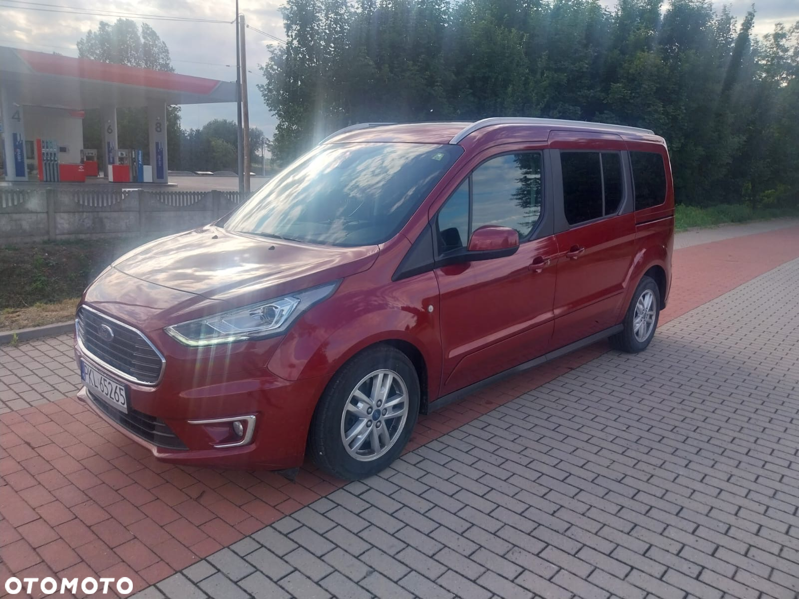 Ford Tourneo Connect - 4