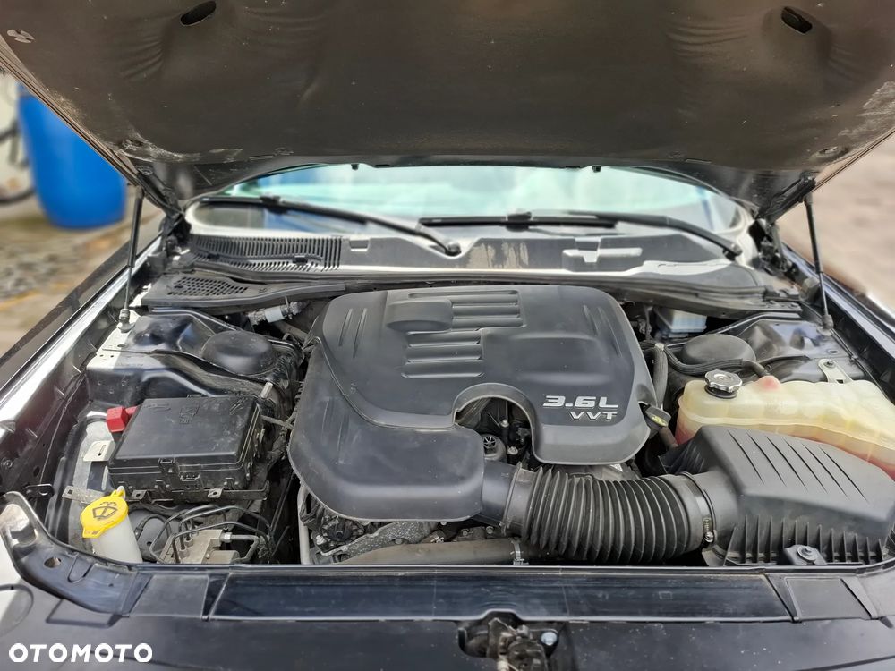 Dodge Challenger 3.6 SXT - 27