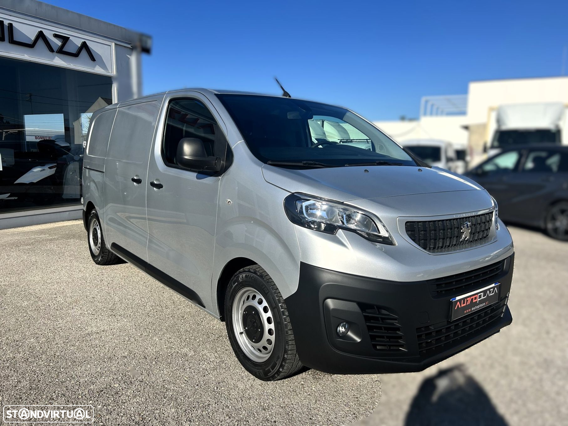 Peugeot Expert 2.0 BlueHDi L2H1 Premium Standard - 4