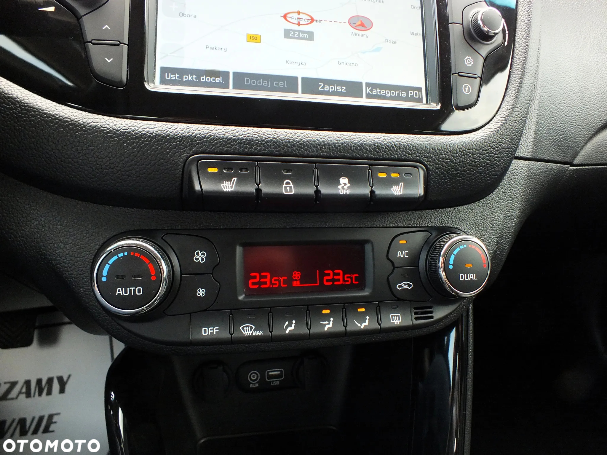 Kia Ceed 1.6 GDI Dream-Team Edition - 11
