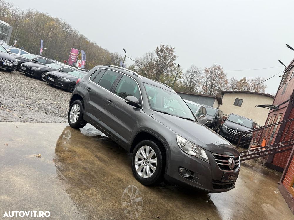 Volkswagen Tiguan - 26