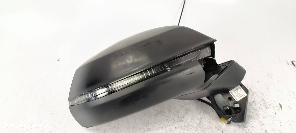 LUSTERKO PRAWE AUDI Q7 II 4M E1041367 . - 8