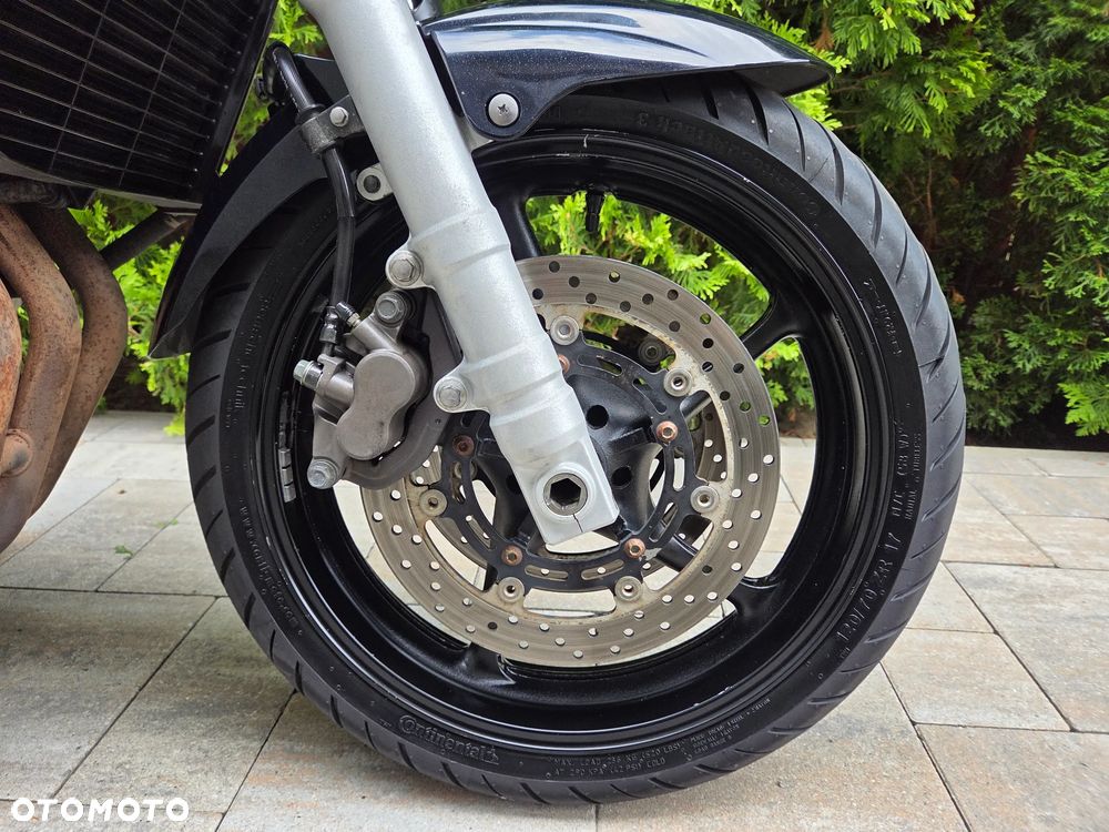 Yamaha FZ6 - 30