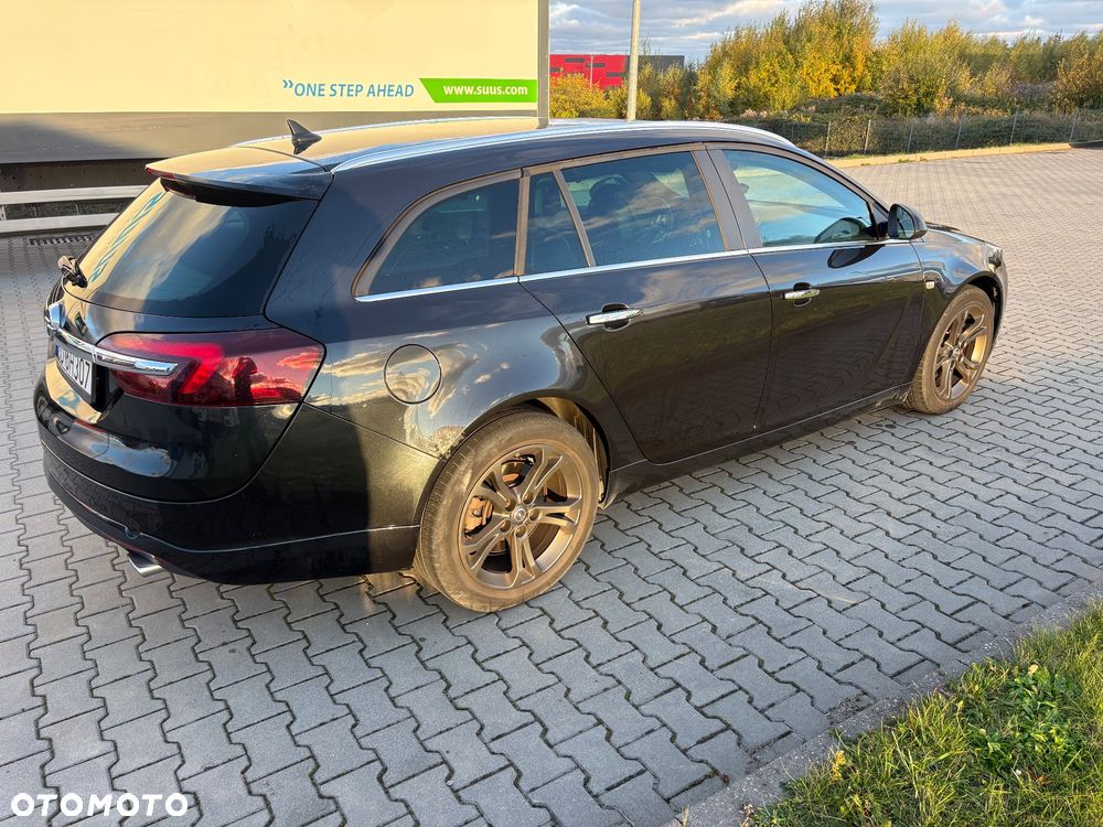 Opel Insignia - 12