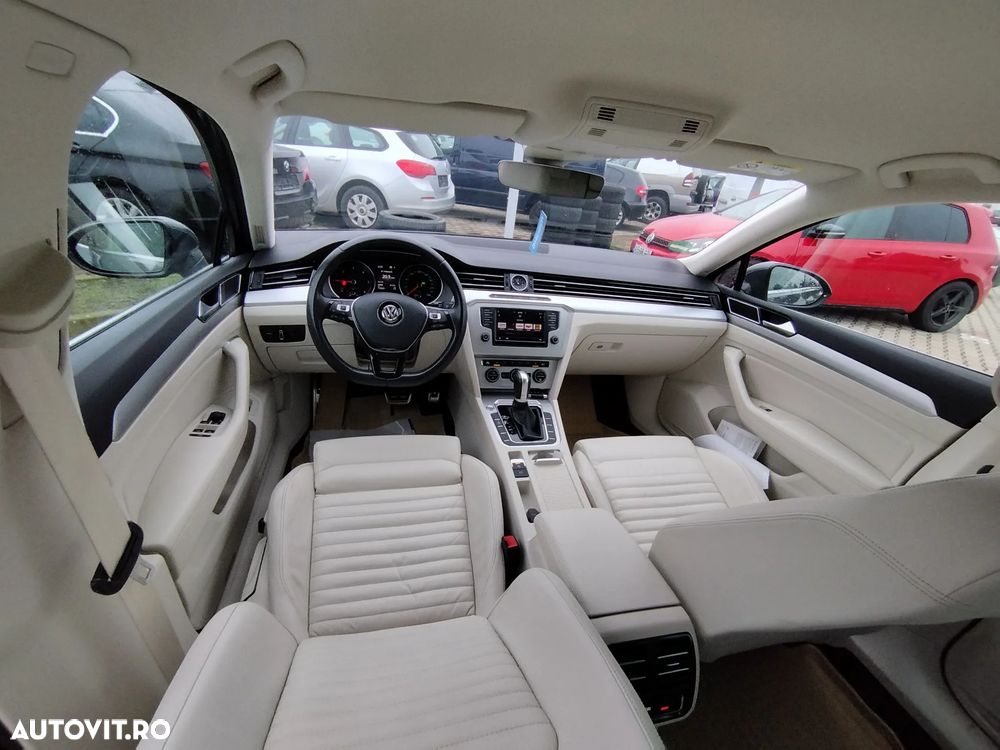 Volkswagen Passat Variant 2.0 TDI DSG (BlueMotion Technology) Highline - 2