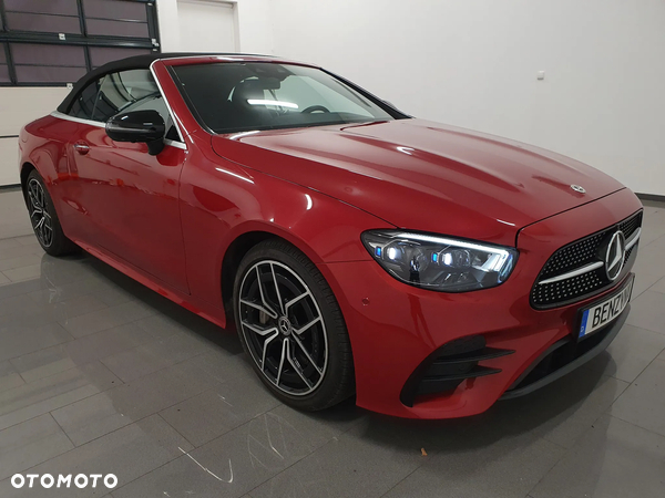 Mercedes-Benz Klasa E 300 Cabrio 9G-TRONIC AMG Line