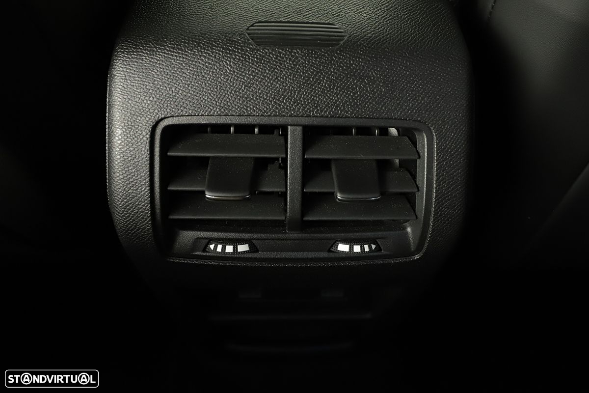 Peugeot 308 SW 1.2 PureTech GT EAT8 - 22