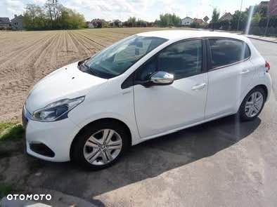 Peugeot 208 PureTech 82 Winter Edition - 4