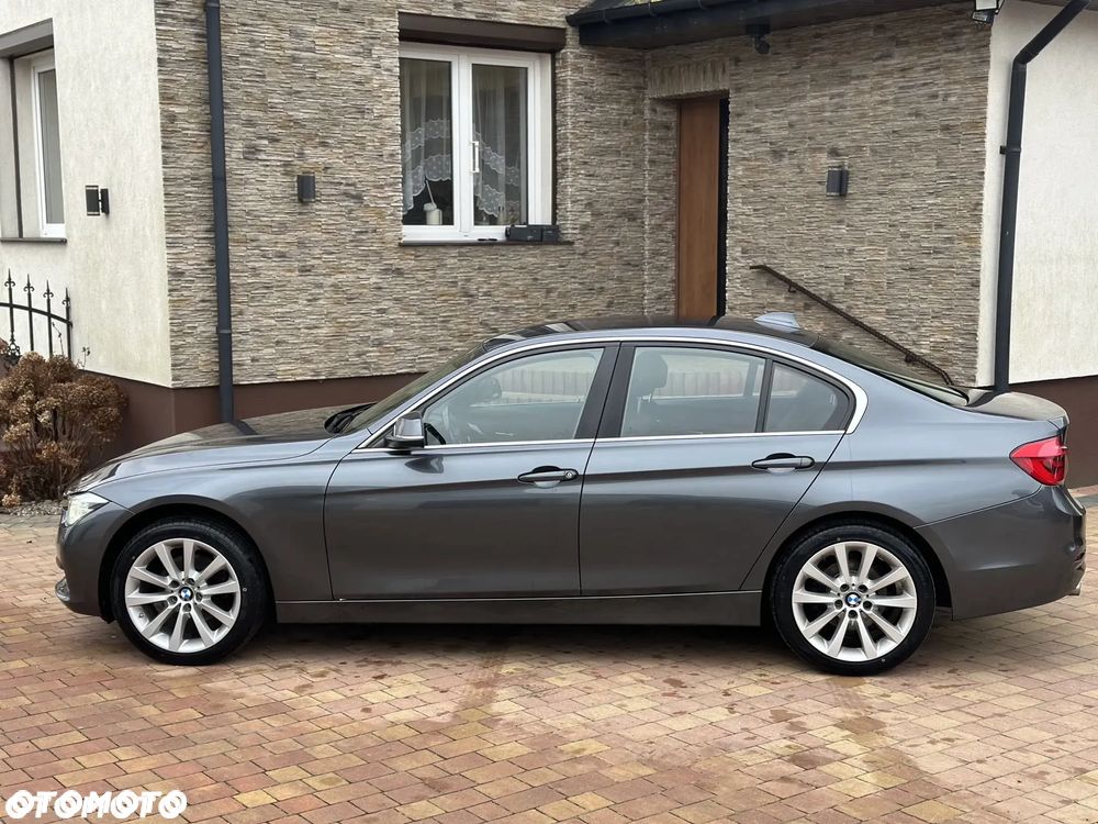 BMW Seria 3 320d Edition Luxury Line Purity - 6