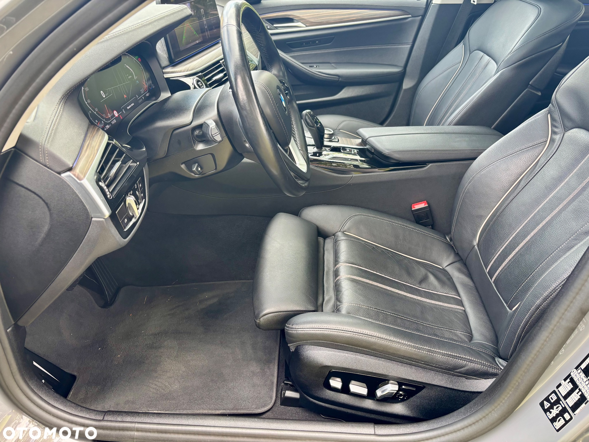 BMW Seria 5 - 12