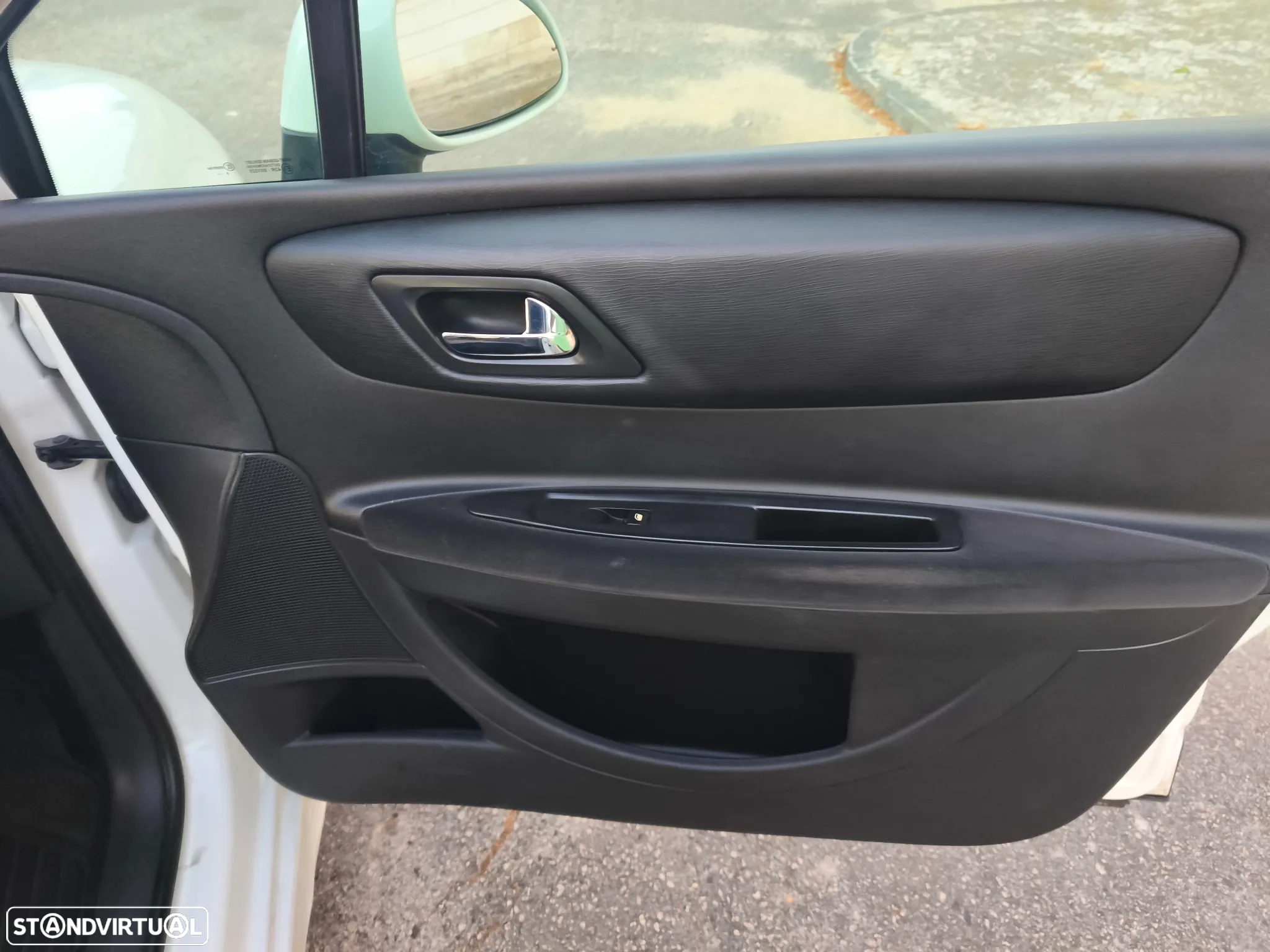 Citroën C4 1.6 HDi Style - 18