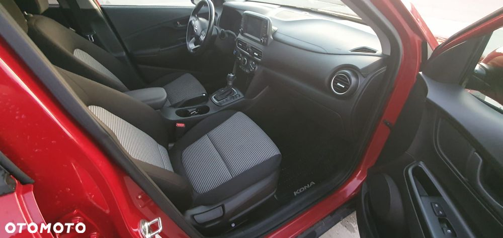 Hyundai Kona - 17