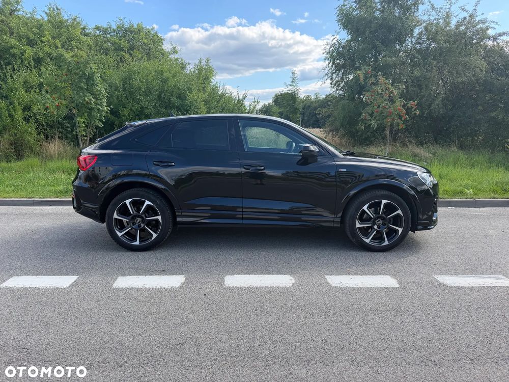 Audi Q3 Sportback - 4