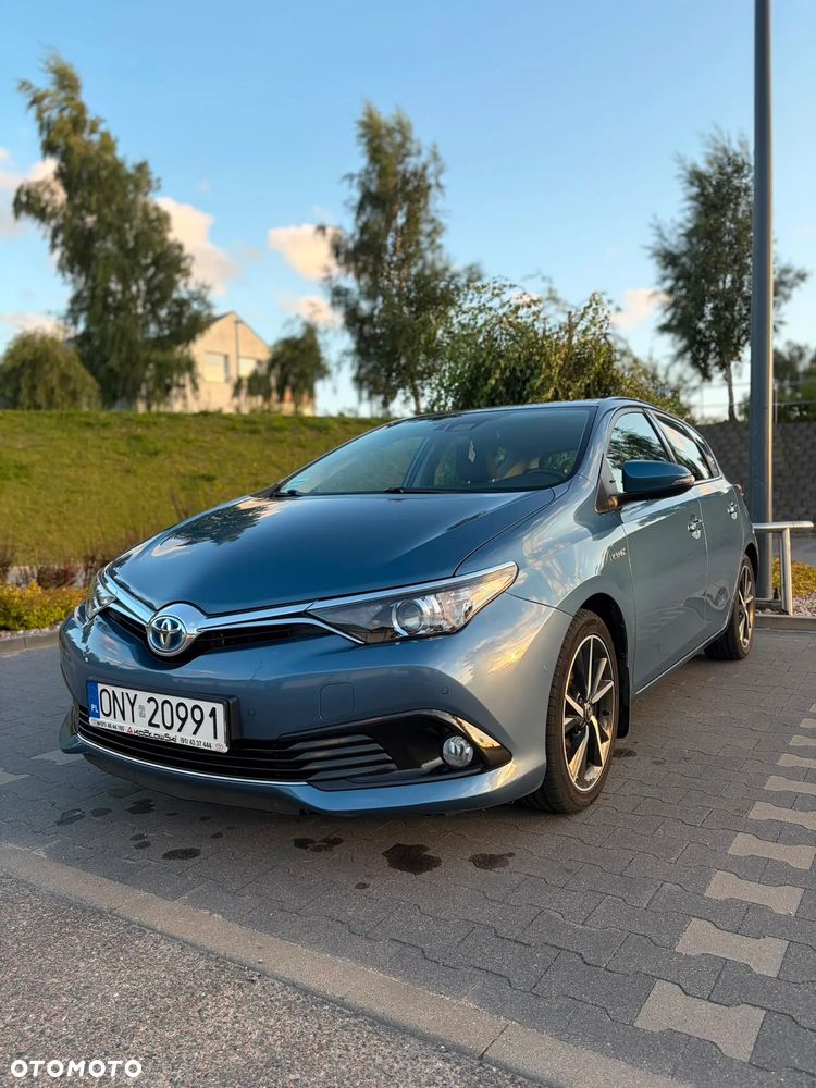 Toyota Auris Hybrid 135 Prestige - 1