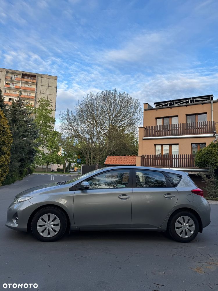 Toyota Auris - 7