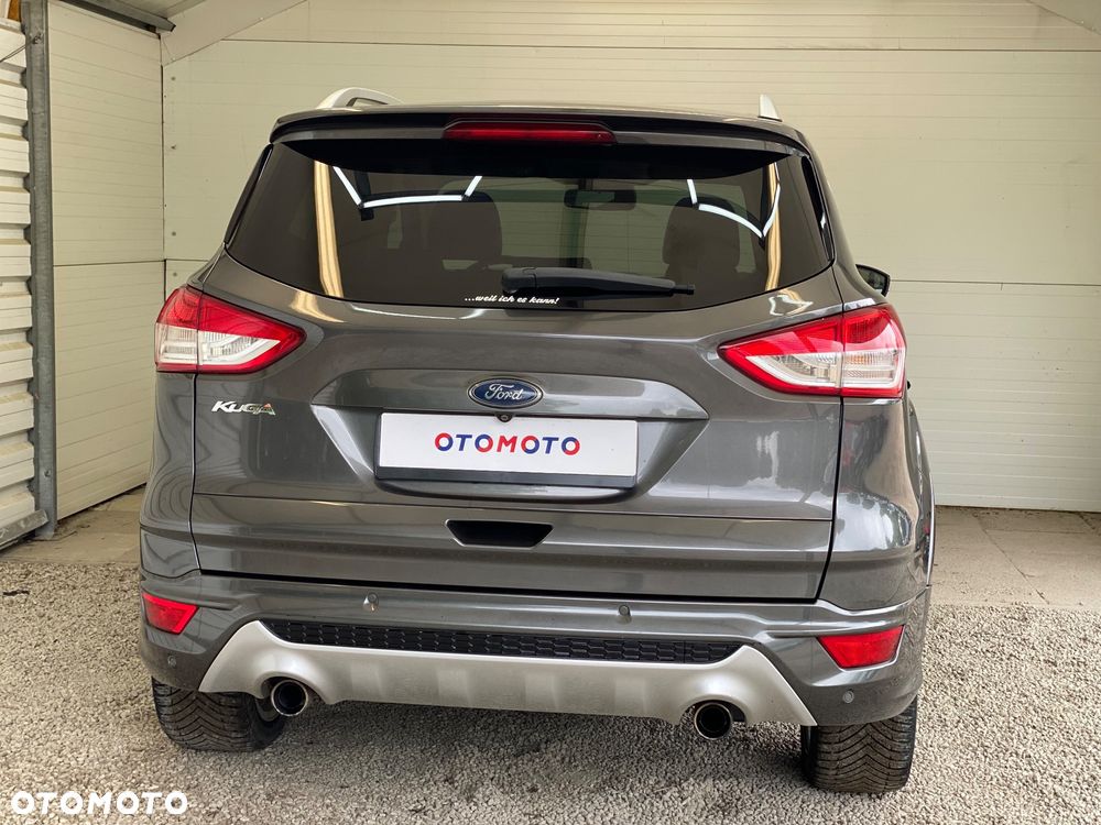 Ford Kuga 1.5 EcoBoost 2x4 Titanium - 5